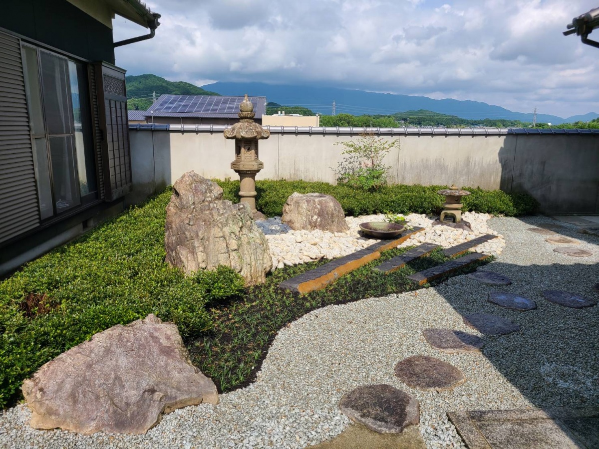 高取町：メンテナンスの少ない和風のお庭へ│奈良の外構・お庭